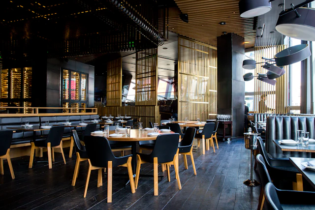 Dining Room — commercial cleaning by BJUFILA in Orlando