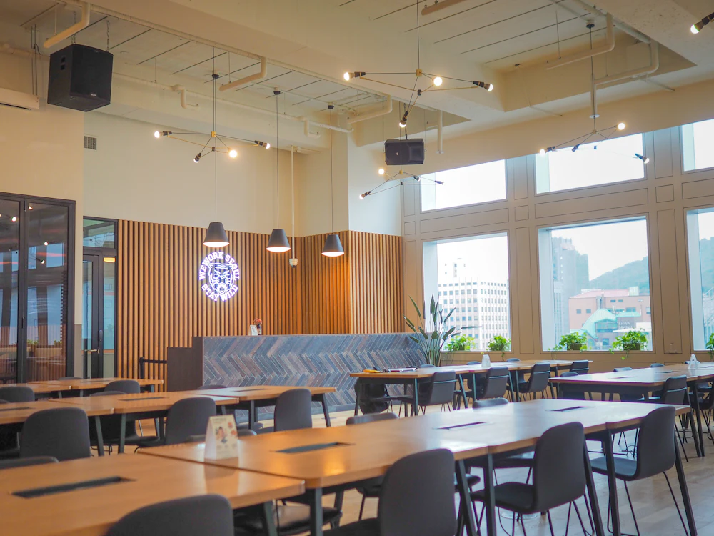Retail & Commercial Spaces
